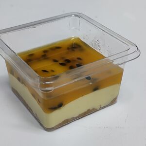 Муссовый десерт Манго-маракуйя