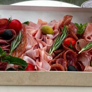 Фудбокс Мясные деликатесы