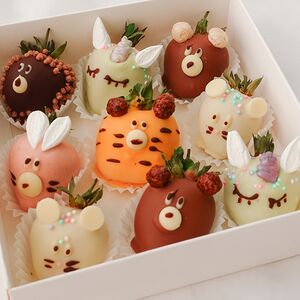 Набор клубники в шоколаде Звери, 6-9 ягод