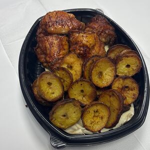 Курочка с запеченной картошечкой
