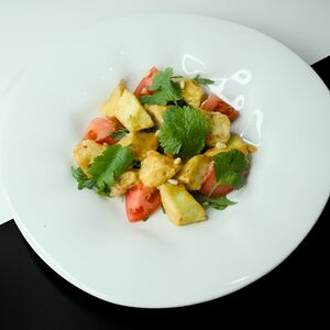 Салат с баклажанами и кедровыми орехами