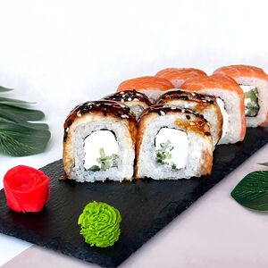 Шеф-ролл Филадельфия с угрем и лососем 