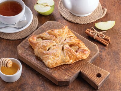 Пеновани с яблоком и корицей 