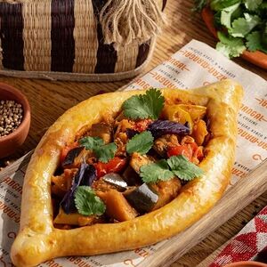 Хачапури с аджабсандалом 