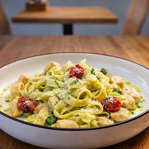 Феттуччине с цыпленком