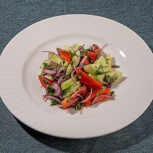 Салат по-грузински