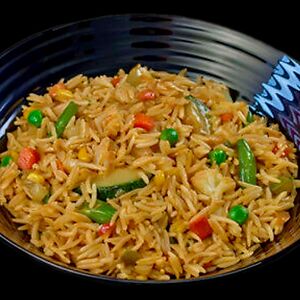 Жареный рис по-Тайский с овощами