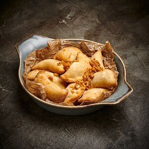 Жареные вареники с сулугуни и зеленью