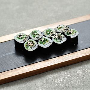 Ролл Чука маки