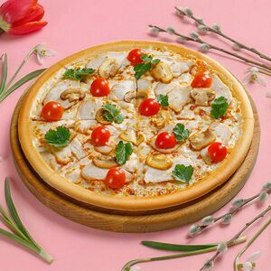 Пицца Том ям с курицей средняя