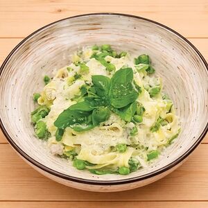 Паста с курицей цукини и спаржей