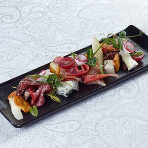 Закуска к вину