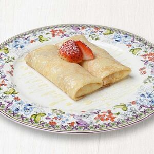 Блины с творогом и ванильным соусом 