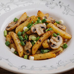 Жареный картофель с грибами