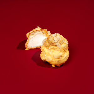 Профитроль с лимонным курдом