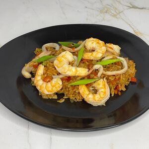 Рис с креветками и кальмаром