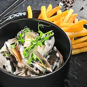 Мидии в сливочно-чесночном соусе