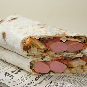 Նրբերշիկով շաուրմա