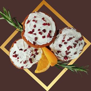 Чуррос Snail в белой шоколадной глазури с кусочками вишни