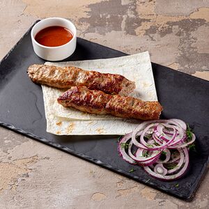 Люля-кебаб из говядины и свинины