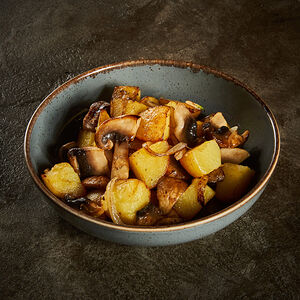 Жареный картофель с грибами