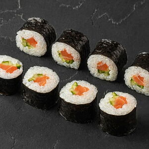 Маки лосось-огурец