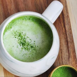 Матча латте на овсяном молоке