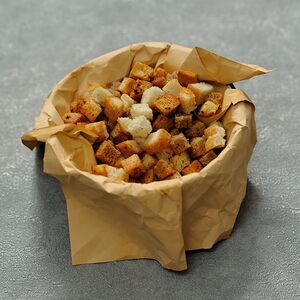 Чесночные сухарики