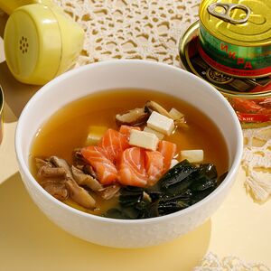 Мисо суп с лососем