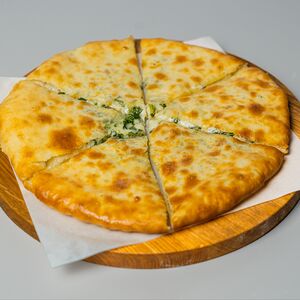 Хачапури со шпинатом и сыром