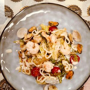 Салат с морепродуктами