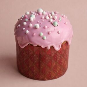 Кулич традиционный с розовой помадкой