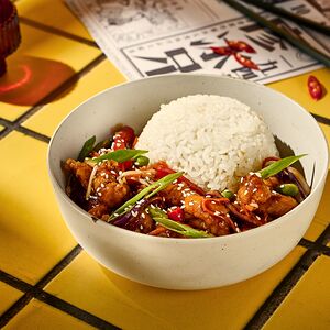 Цыпленок терияки с овощами и перцем чили