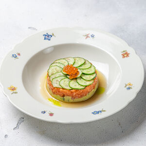 Тартар из лосося с гуакамоле