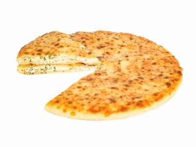Пирог с  сыром и репчатым луком