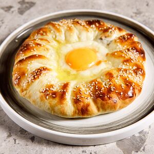 Хачапури с сыром и финиками