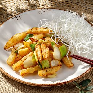 Картофель с перцем и солью