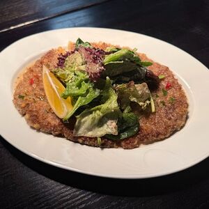 Большой шницель из мраморной говядины 