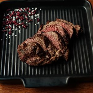 Стейк Тендерлойн в смеси пяти перцев