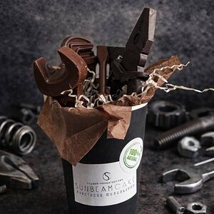 Набор праздничный Фигурный шоколад в тематике мужского праздника