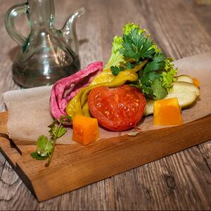 Мцнили из бочки (соленья)