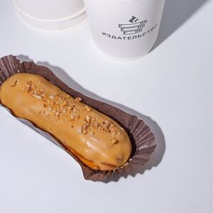 Эклер Карамельный