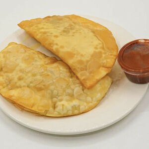 Чебурек жареный