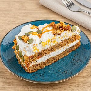 Торт морковный с творожным кремом