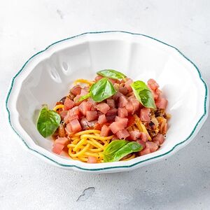 Спагетти с тартаром из тунца