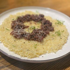Орзо с томлёной говядиной