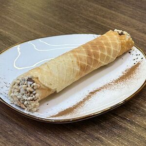 Трубочка с варёной сгущенкой