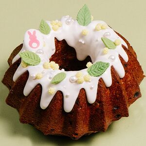 Кекс морковный Пасхальный венок зеленый