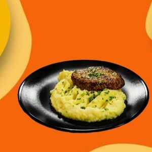 Говяжья котлета с картофельным пюре