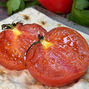 Помидор на мангале